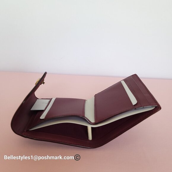 COACH Wyn Small Wallet In Colorblocked Signature Canvas & Leather-Tan Rust 🎈$89 - Picture 14 of 16